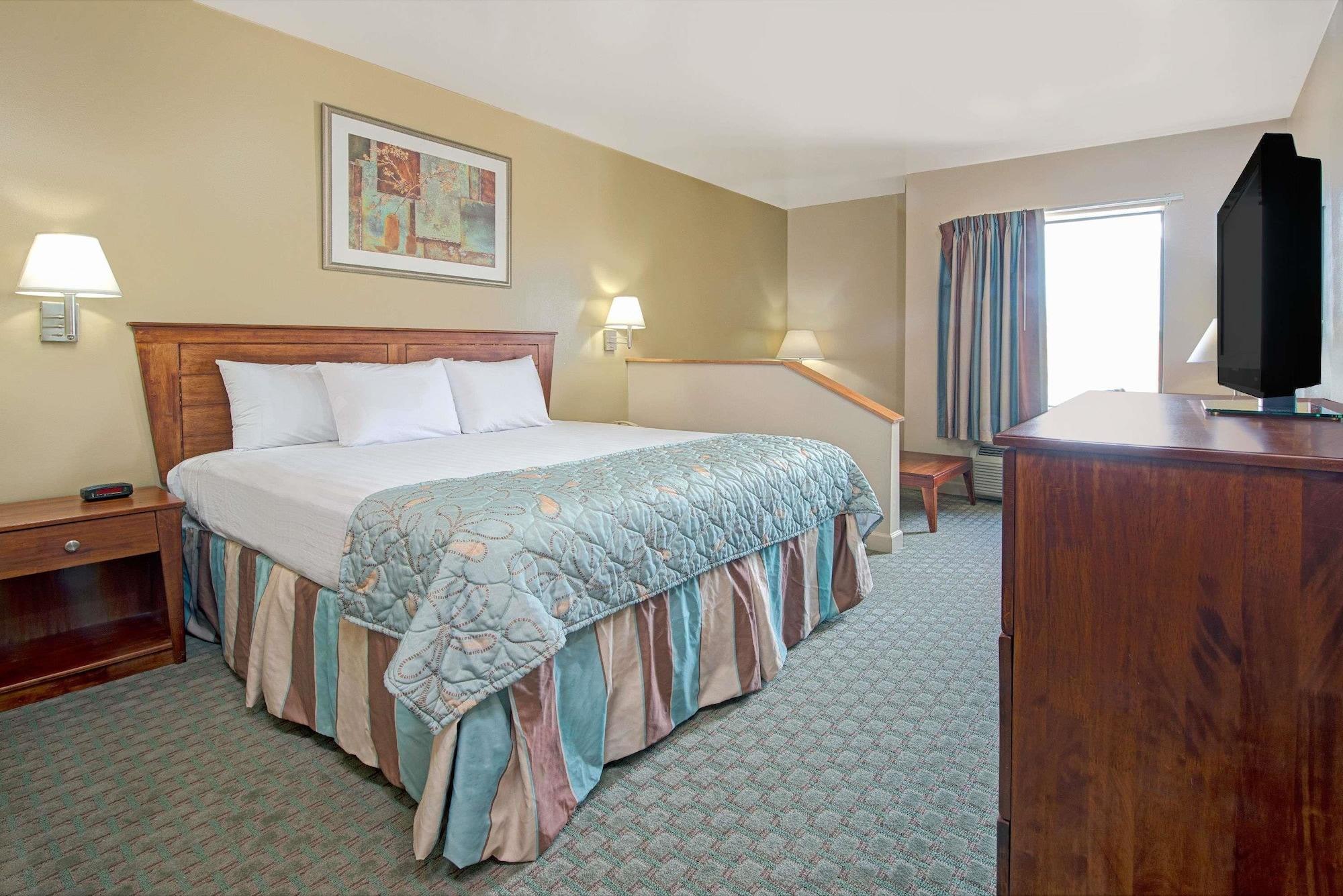 Days By Wyndham Downtown Saint Louis