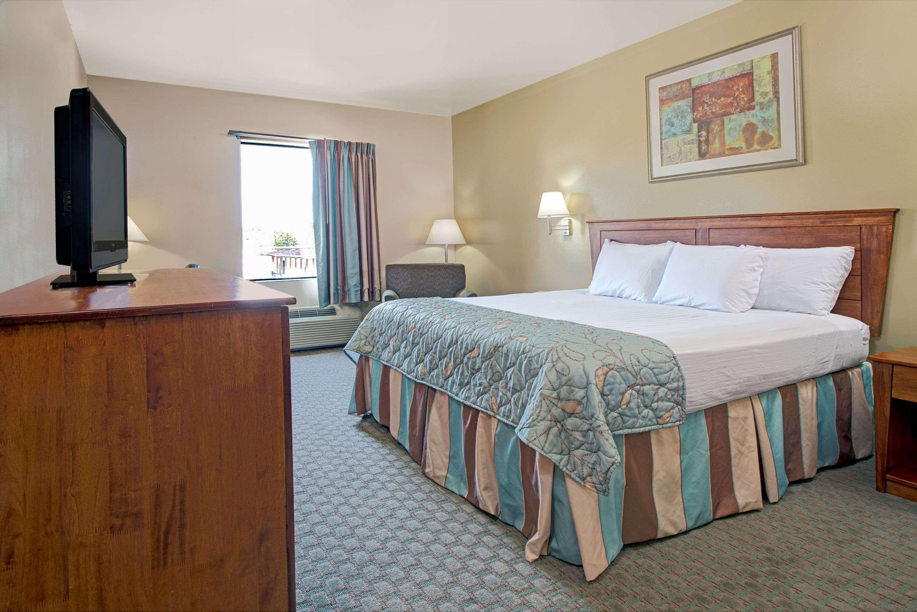 Hotel Days By Wyndham Downtown