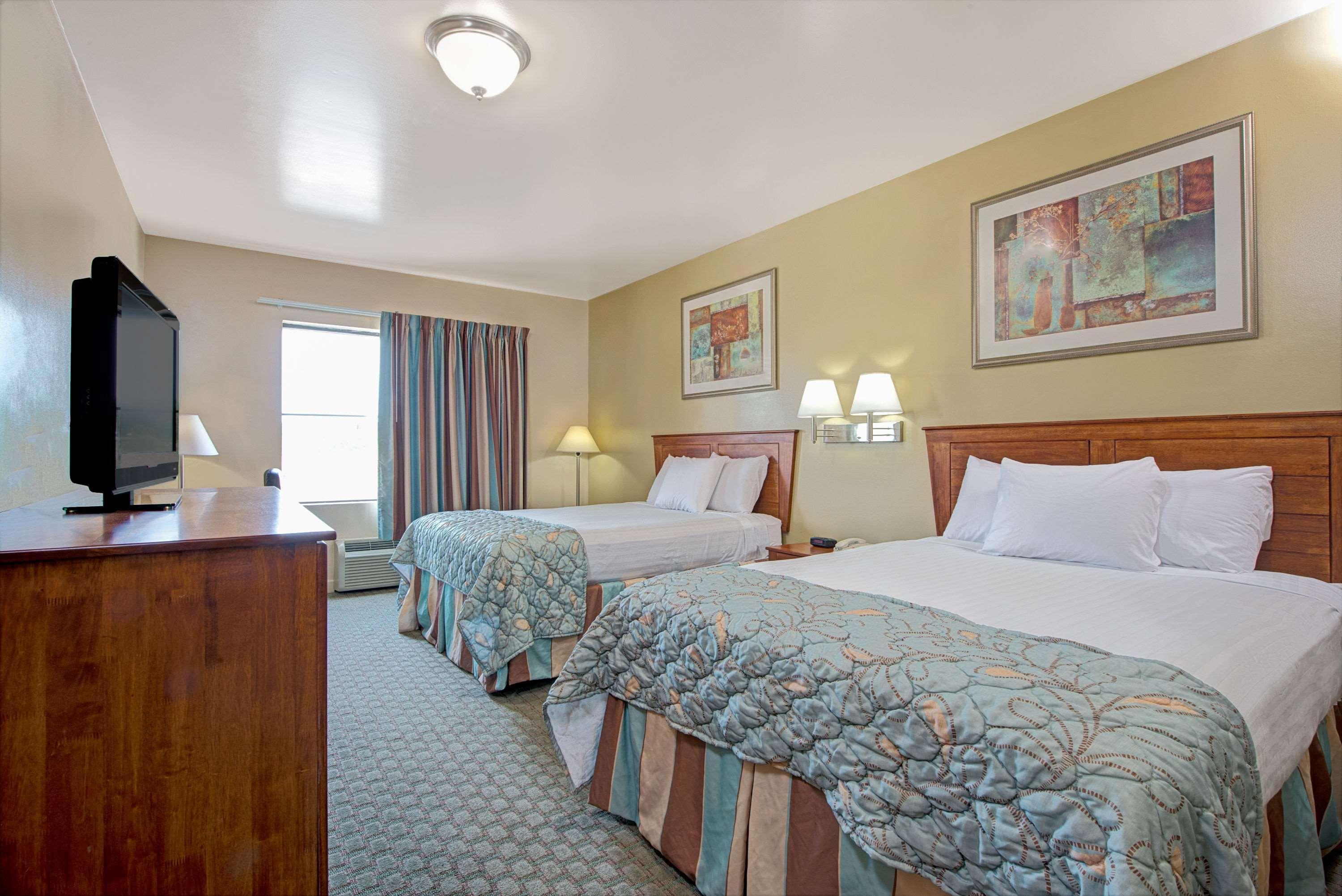 Hotel Days By Wyndham Downtown 2*