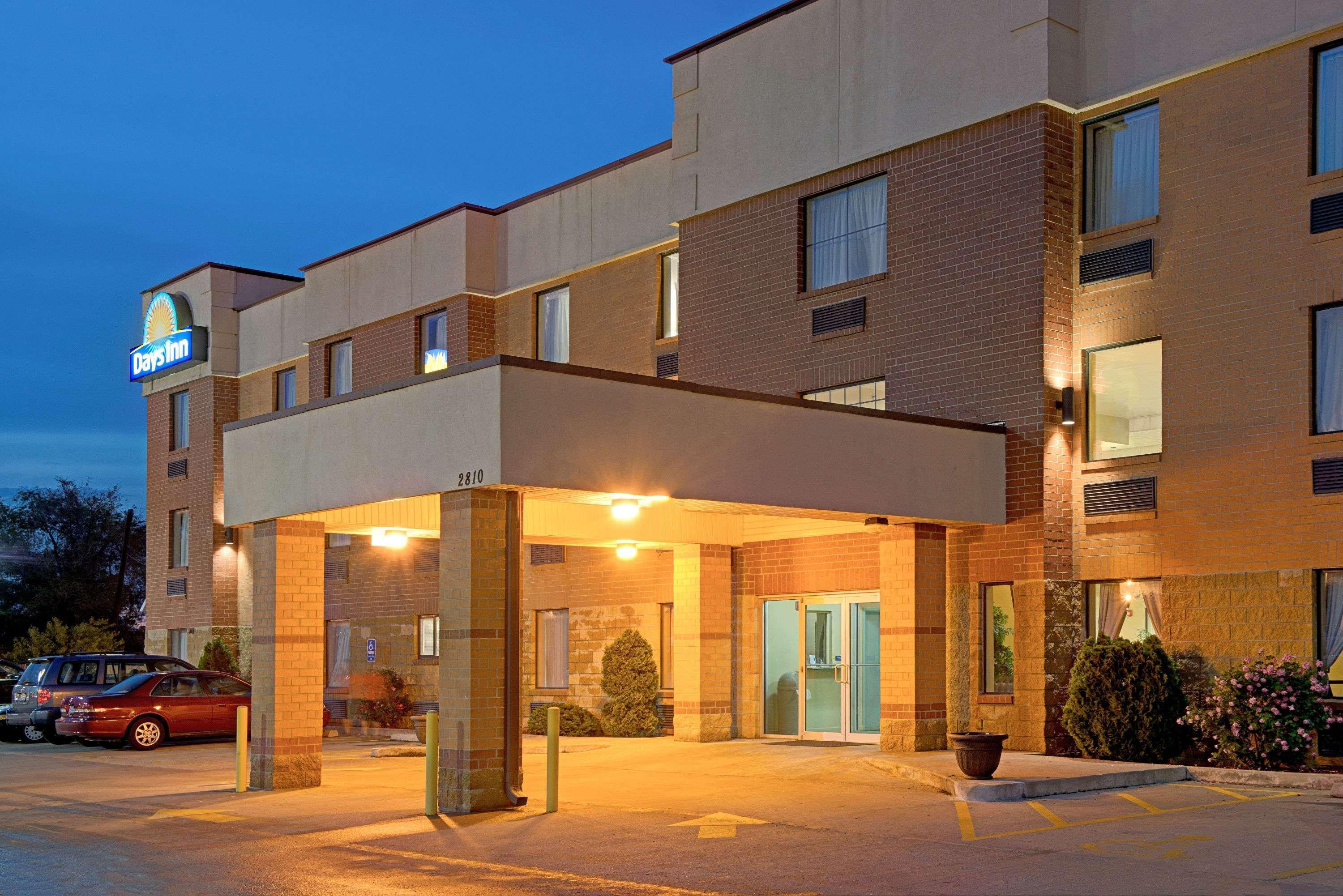 Hotel Days By Wyndham Downtown Saint Louis