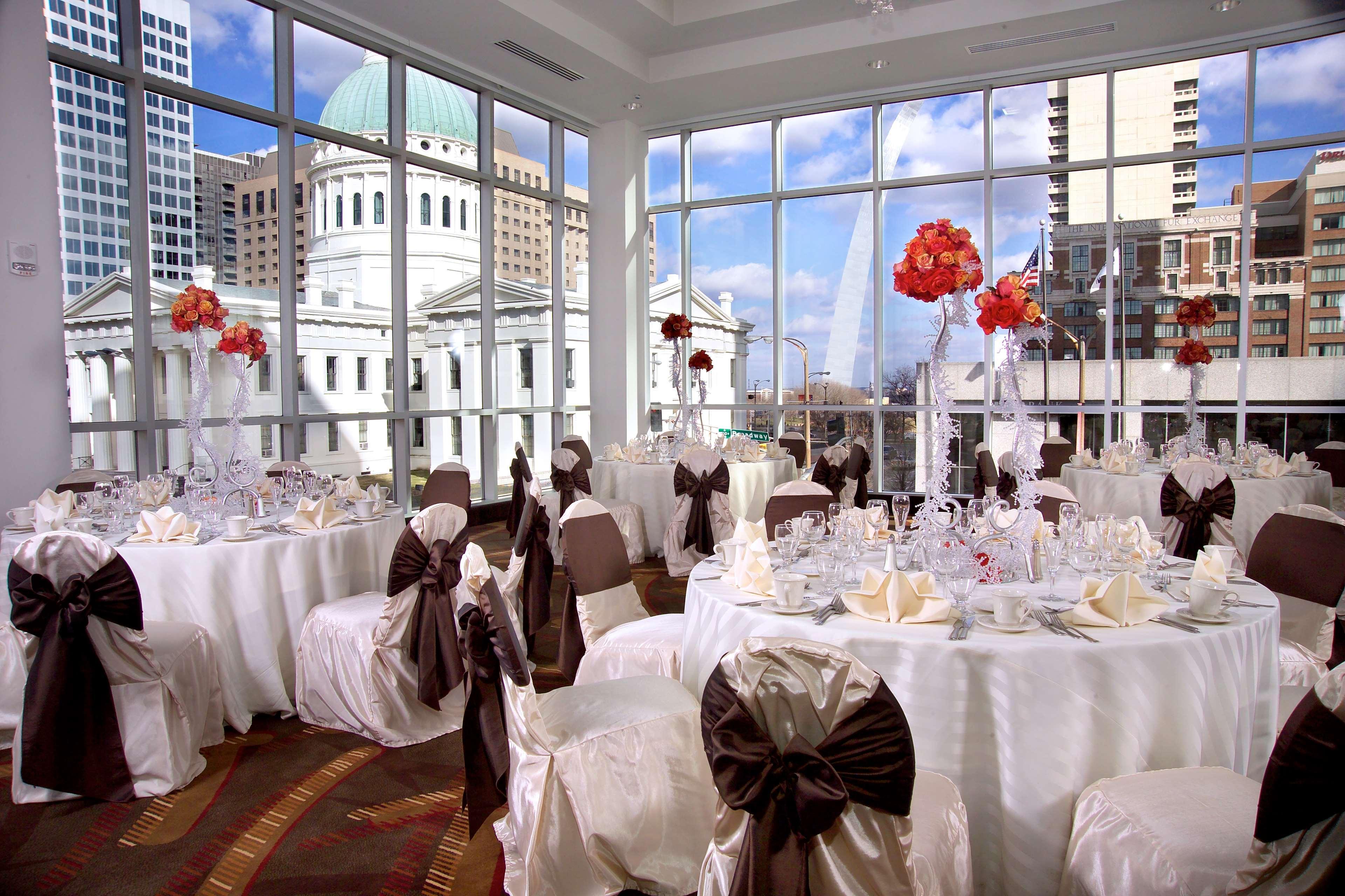 Hilton At The Ballpark 4* Saint Louis