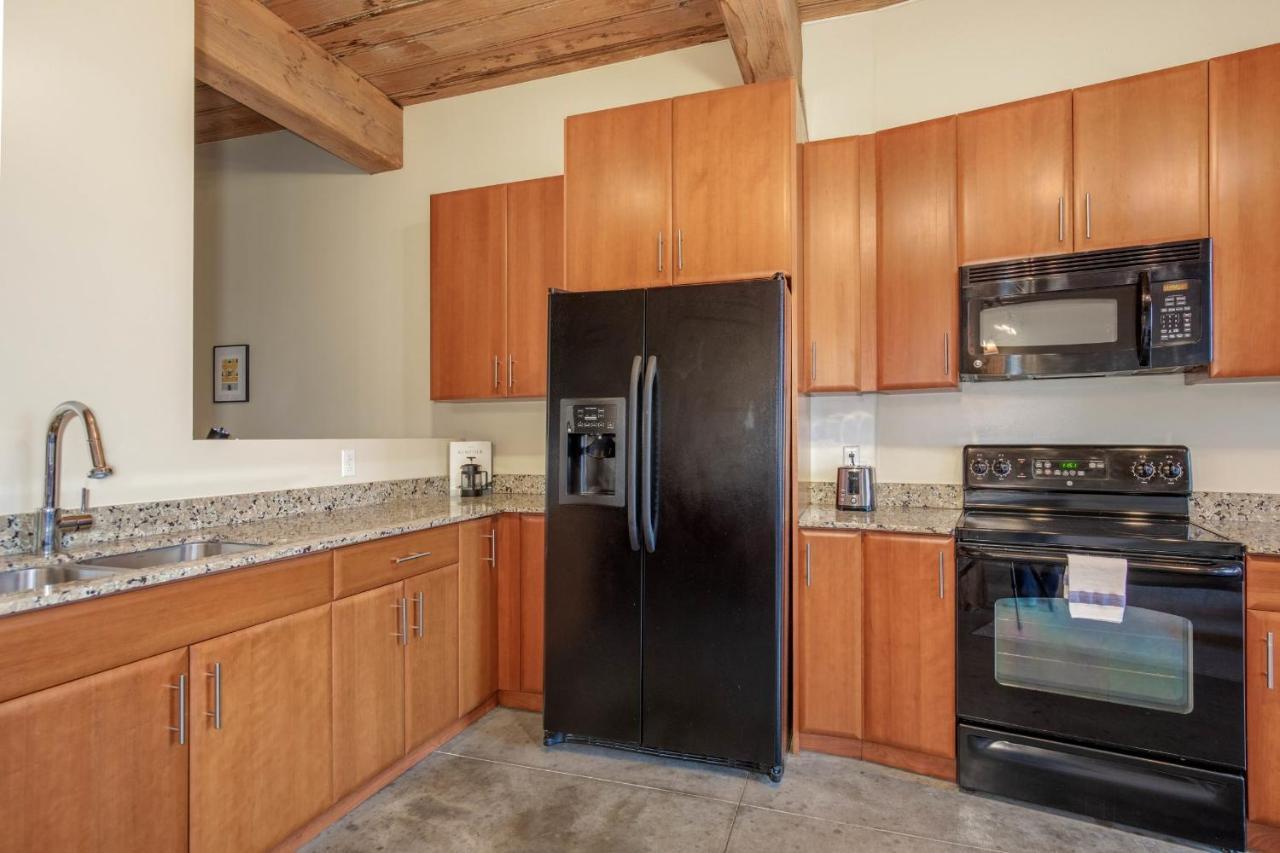 Apartment Frontdesk Open 2 Bedroom Apt Near Busch Stadium