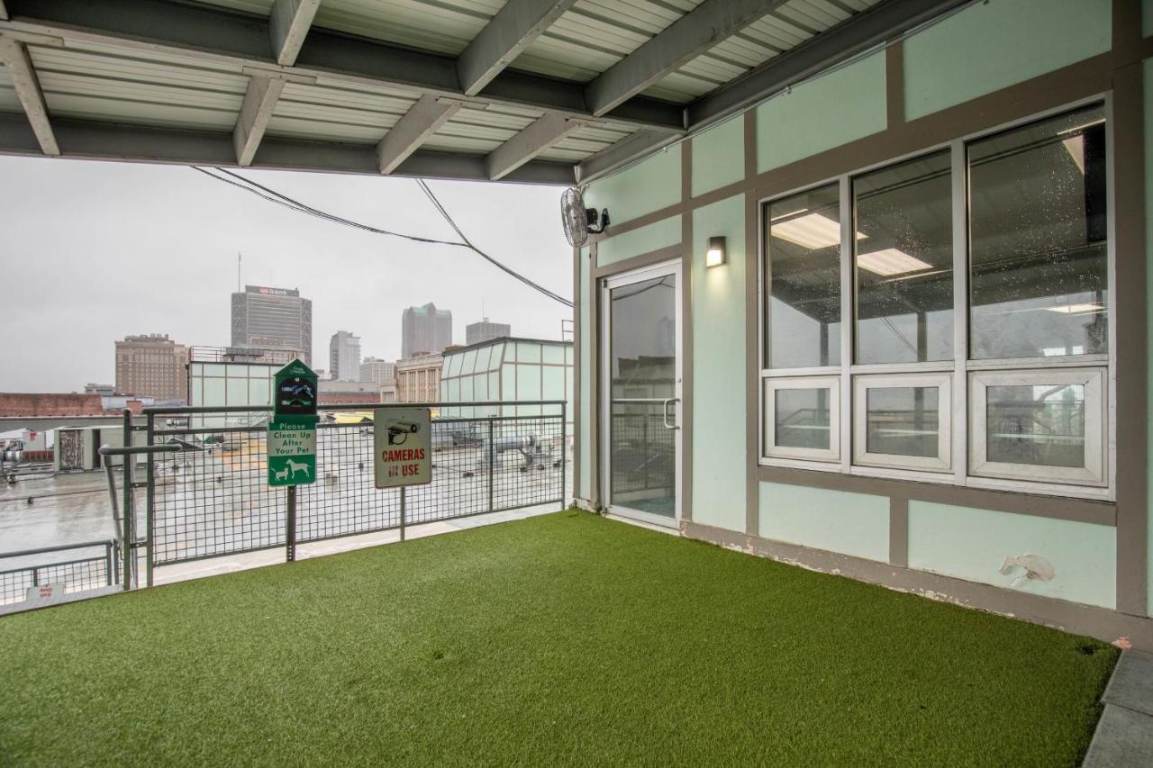 Apartment Frontdesk Open 2 Bedroom Apt Near Busch Stadium
