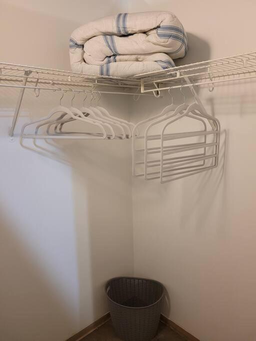 Apartment Staycation City Loft Free Gated Parking *