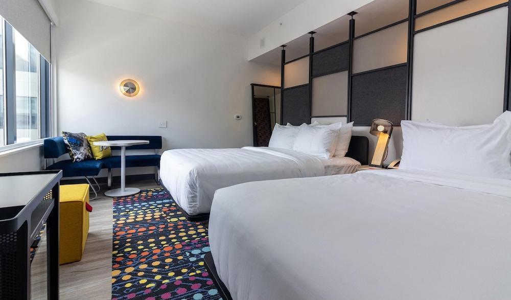Aloft Cortex Saint Louis