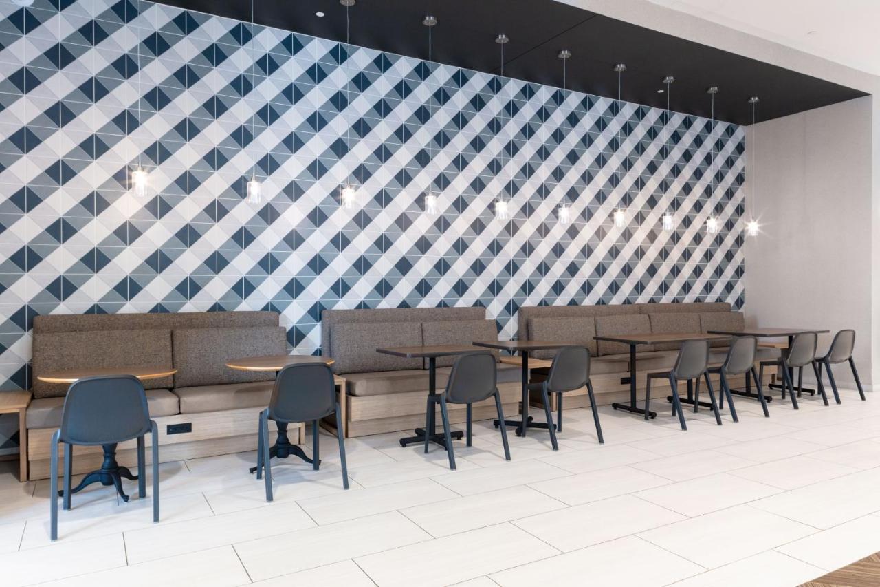 Hotel Tru By Hilton St Louis Downtown Mo 3*