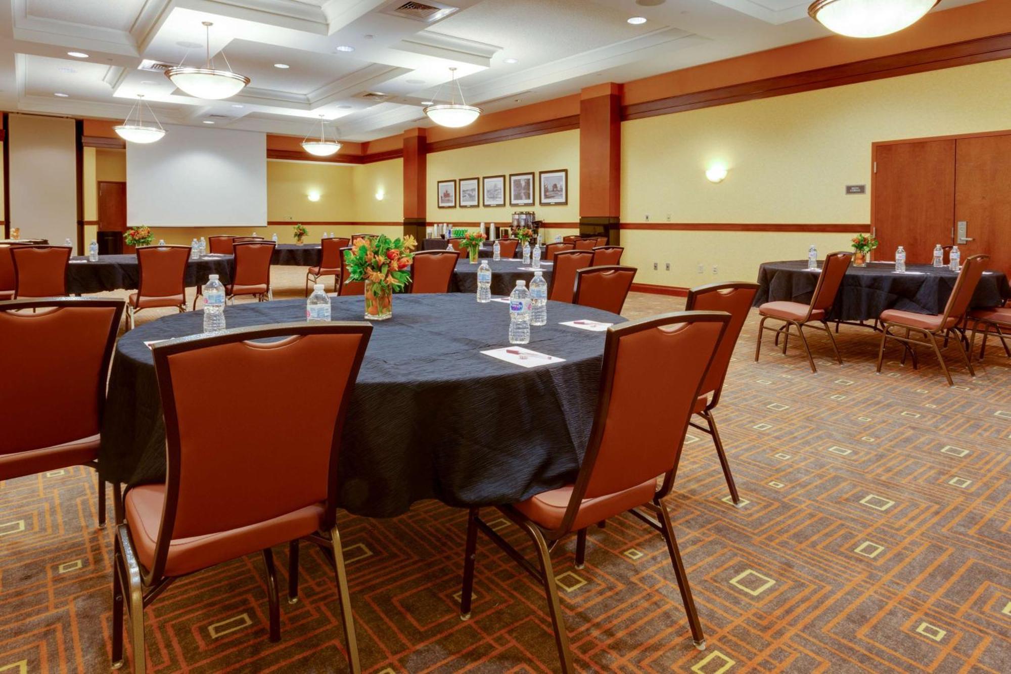 Drury & Forest Park Hotel
