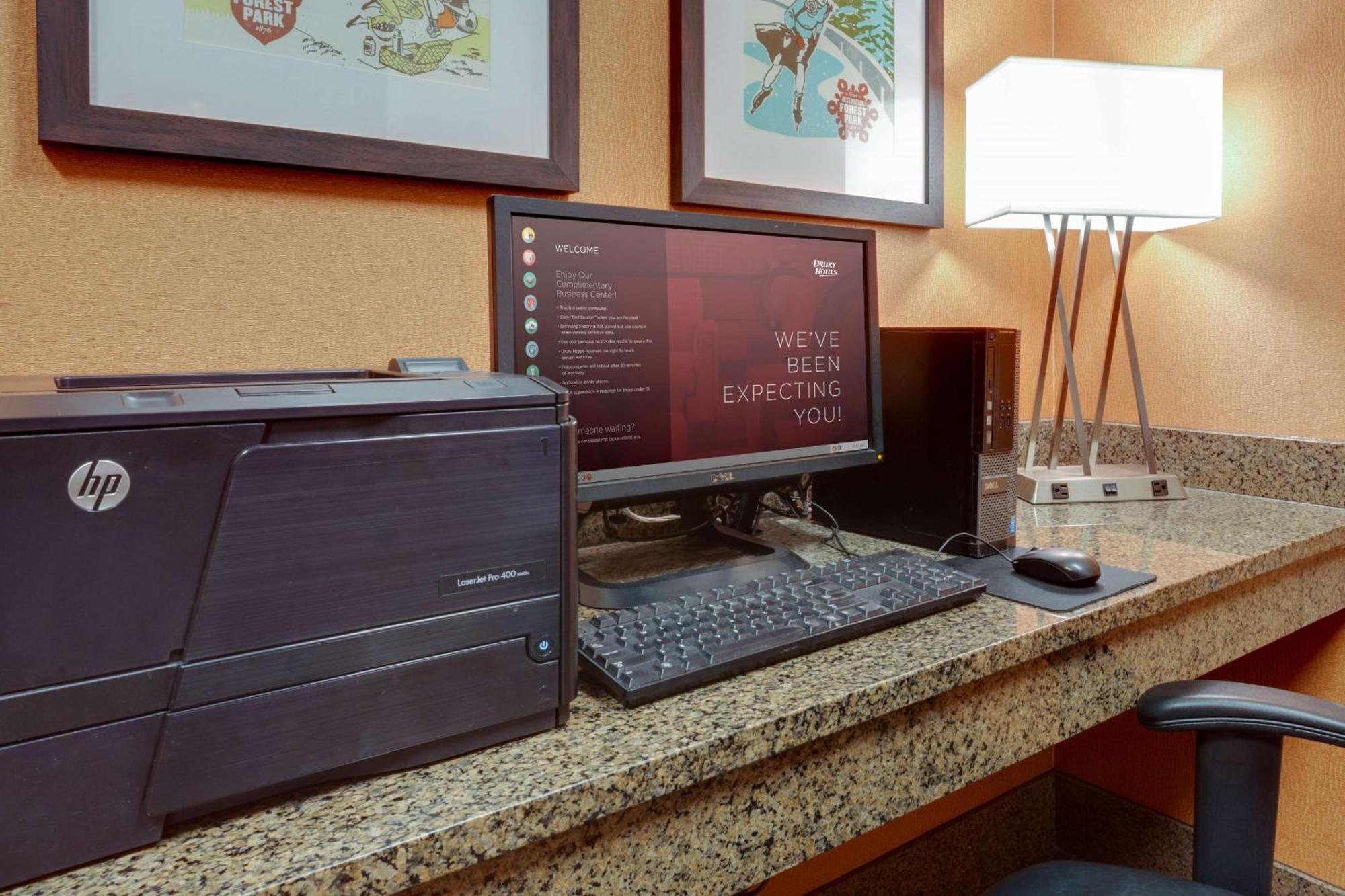 Drury & Forest Park Hotel 3*