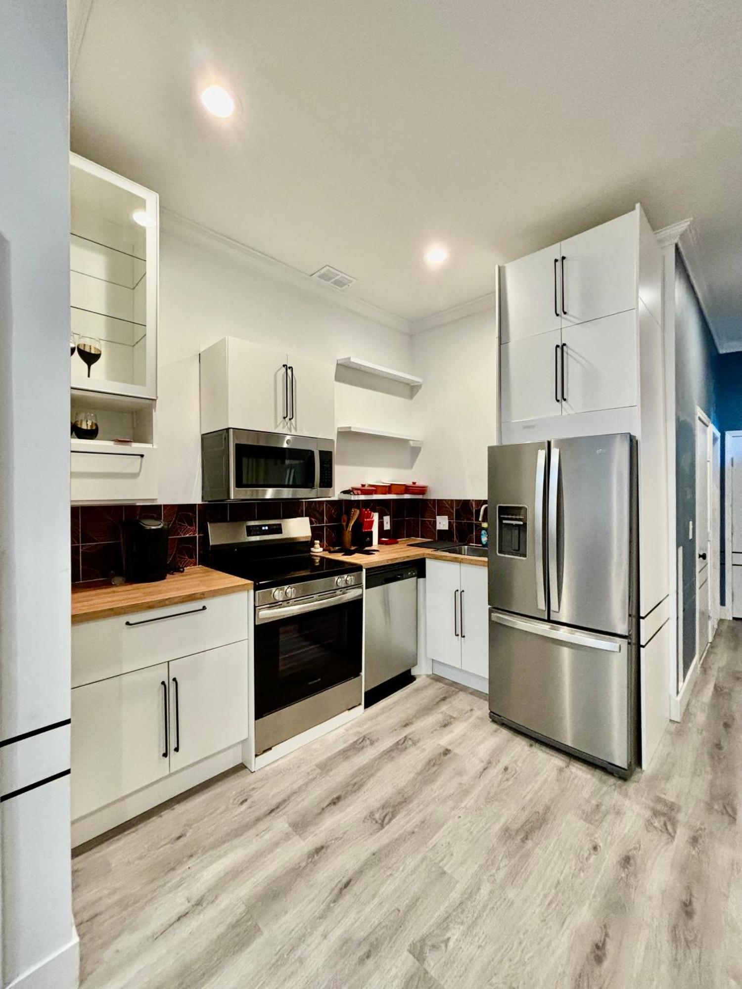 Beautiful Modern Muse With Need Within And Around Apartment Saint Louis
