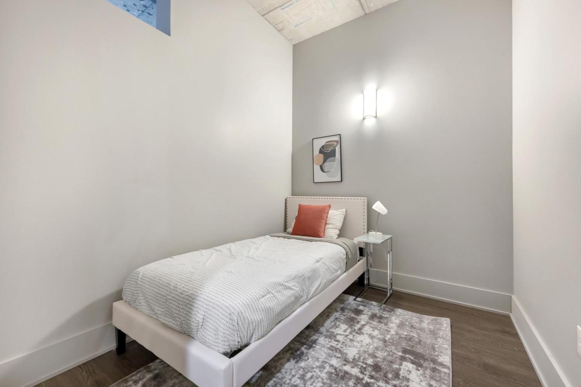 Towers At Opop 604 Spacios And Cozy 2 Bd 1 B Saint Louis