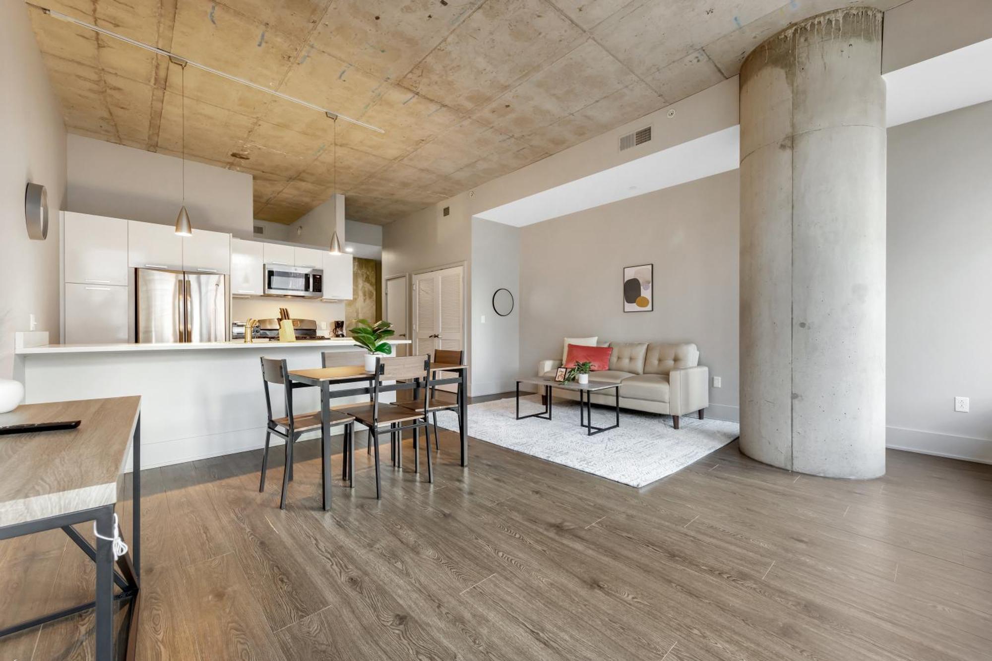 Apartment Towers At Opop 604 Spacios And Cozy 2 Bd 1 B