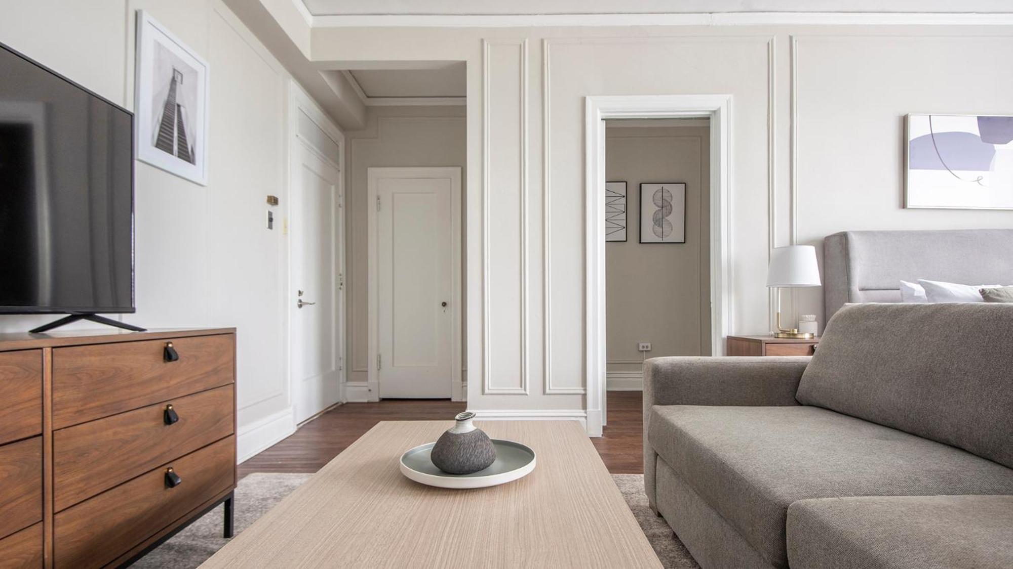 275 On The Park - Congress By Barsala Aparthotel *