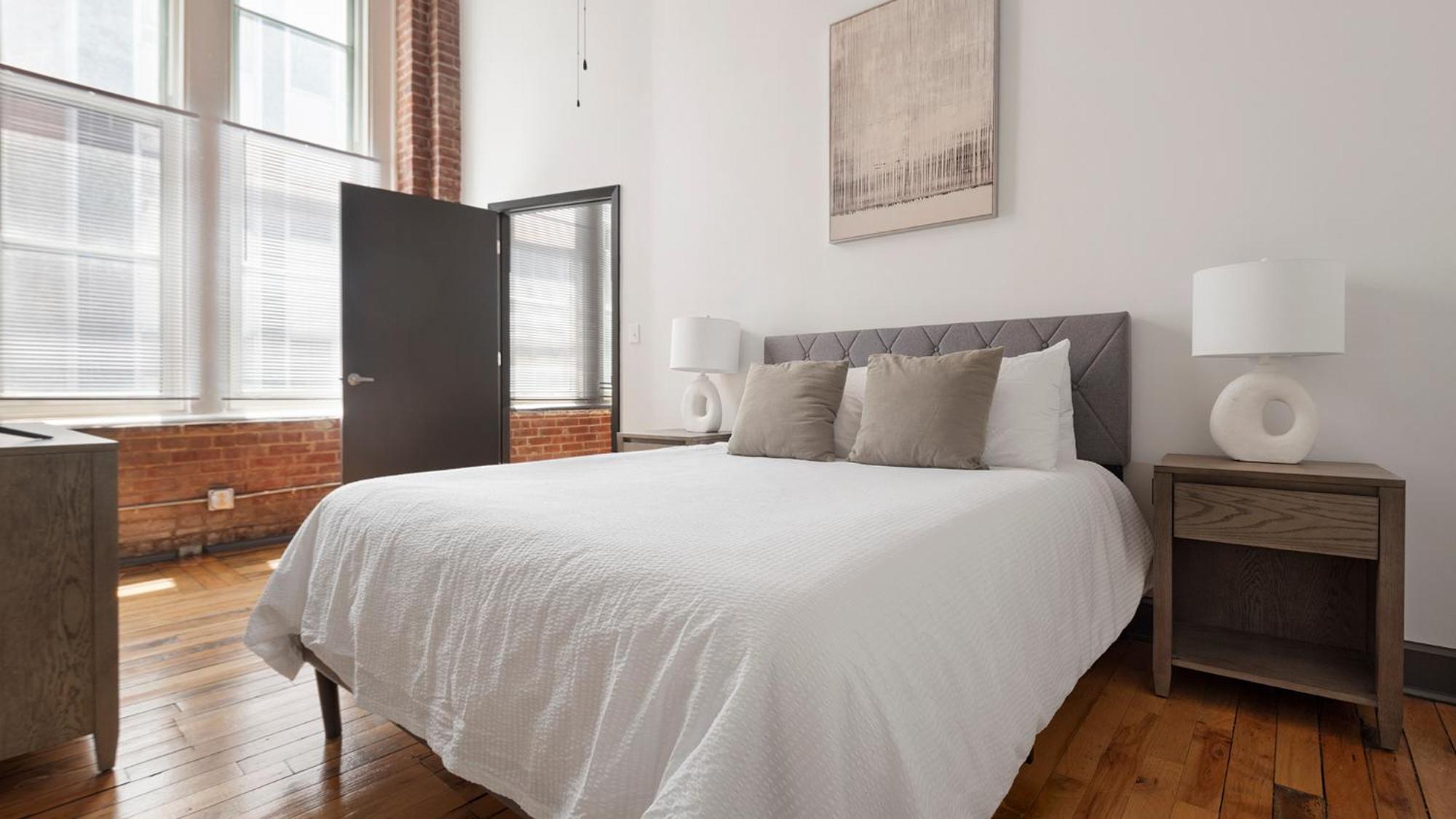 Six Cord By Barsala * Saint Louis
