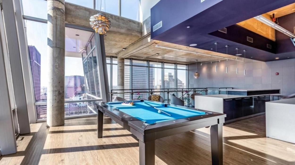 Apartment Towers 2103 I Luxury I Stunning Views! Saint Louis