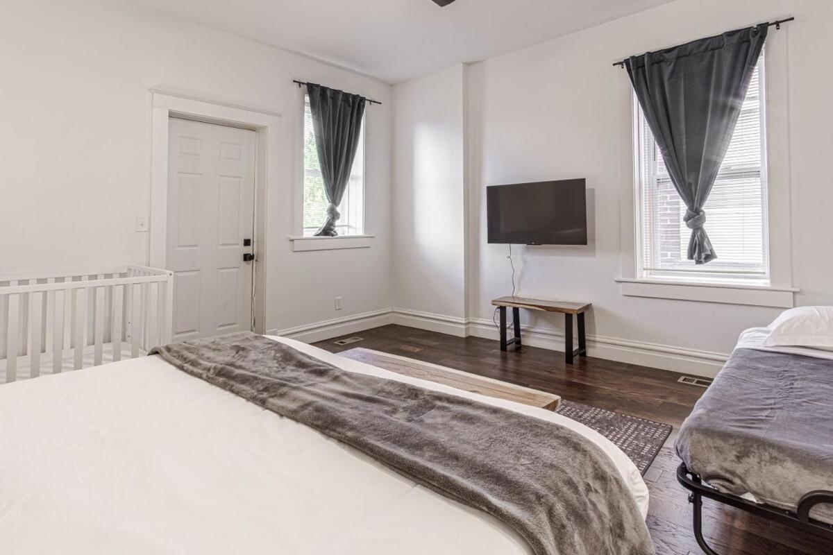 Ann Avenue Spacious 3br With Games, Yard And Near Downtown Holiday home