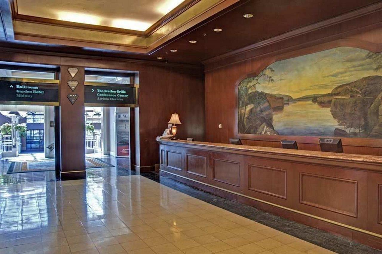 Hotel Union Station Hotel, Curio Collection By Hilton Saint Louis
