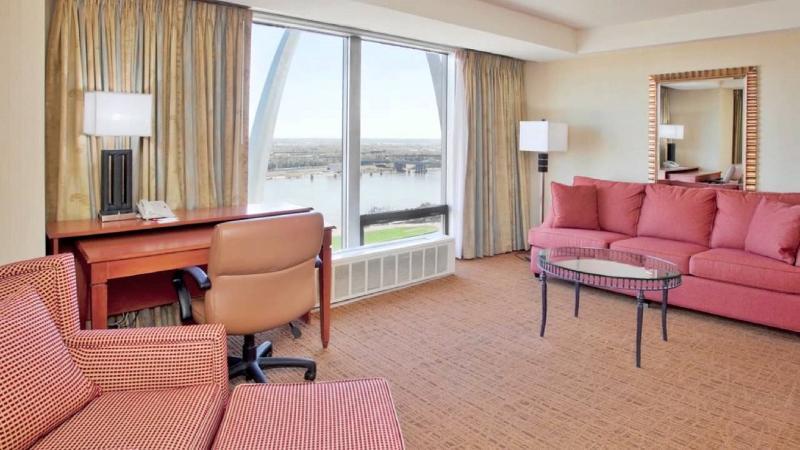 Place Downtown Hotel