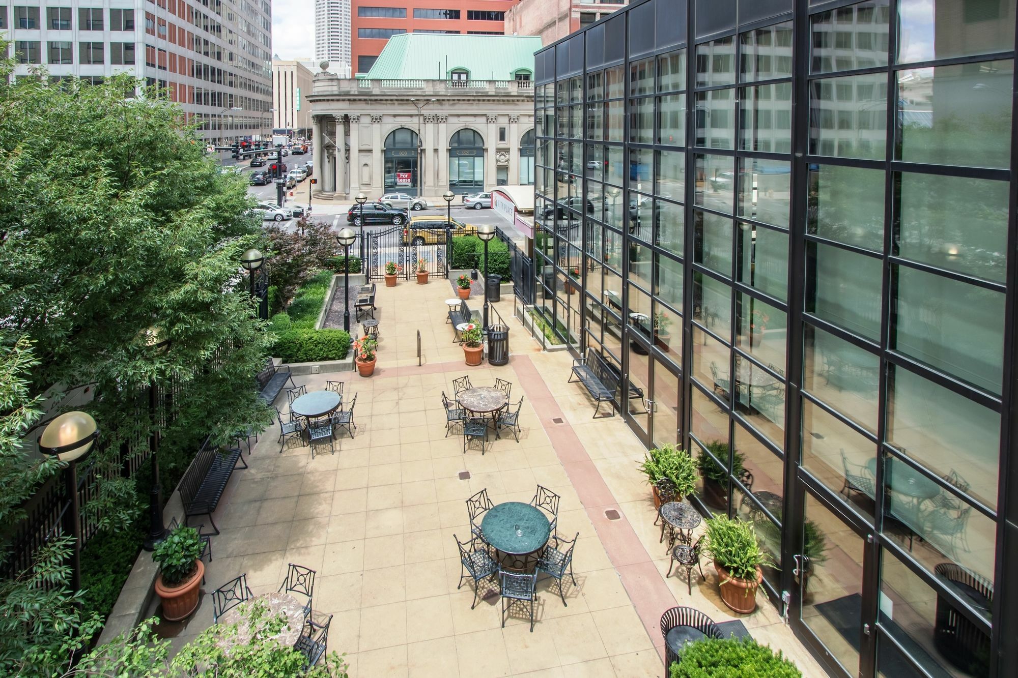 Place Downtown Hotel