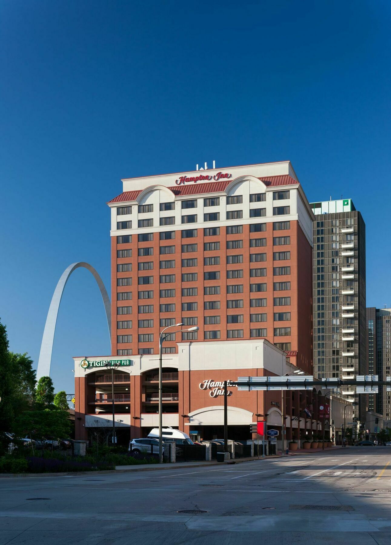 Hampton St Louis- At The Arch Hotel Saint Louis